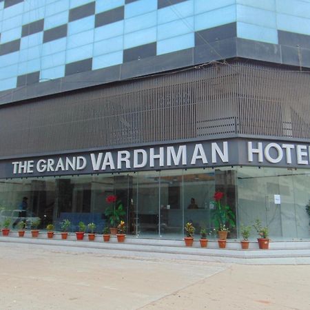 The Grand Vardhman Hotel Morbi Экстерьер фото