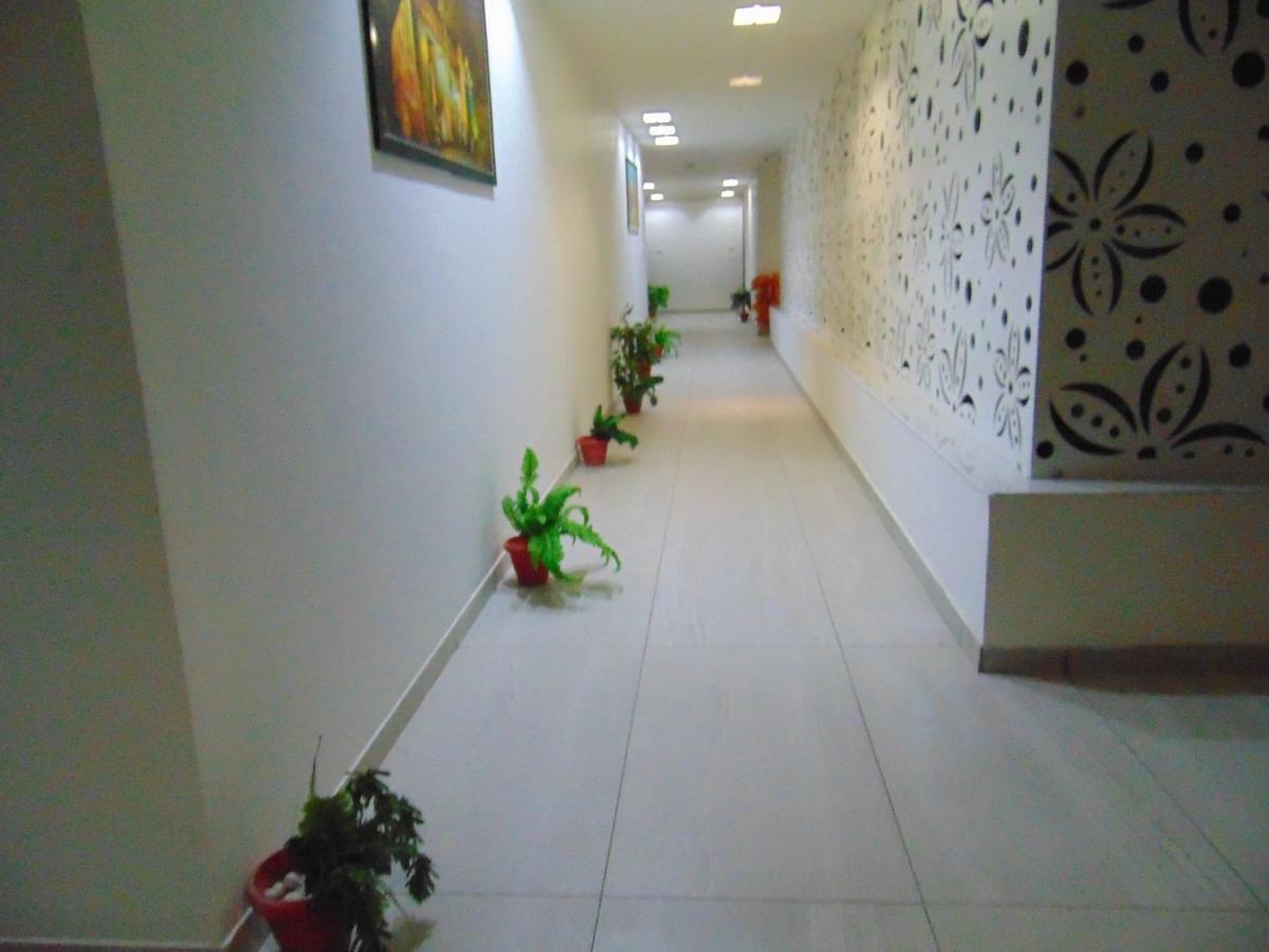 The Grand Vardhman Hotel Morbi Экстерьер фото