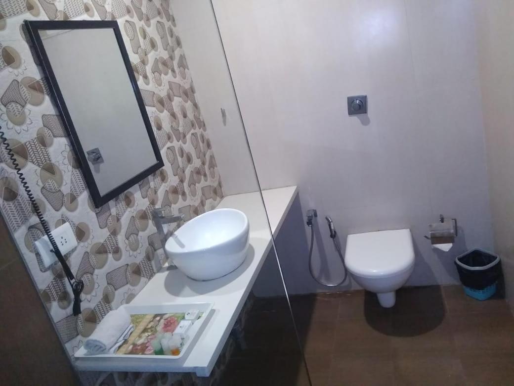 The Grand Vardhman Hotel Morbi Экстерьер фото