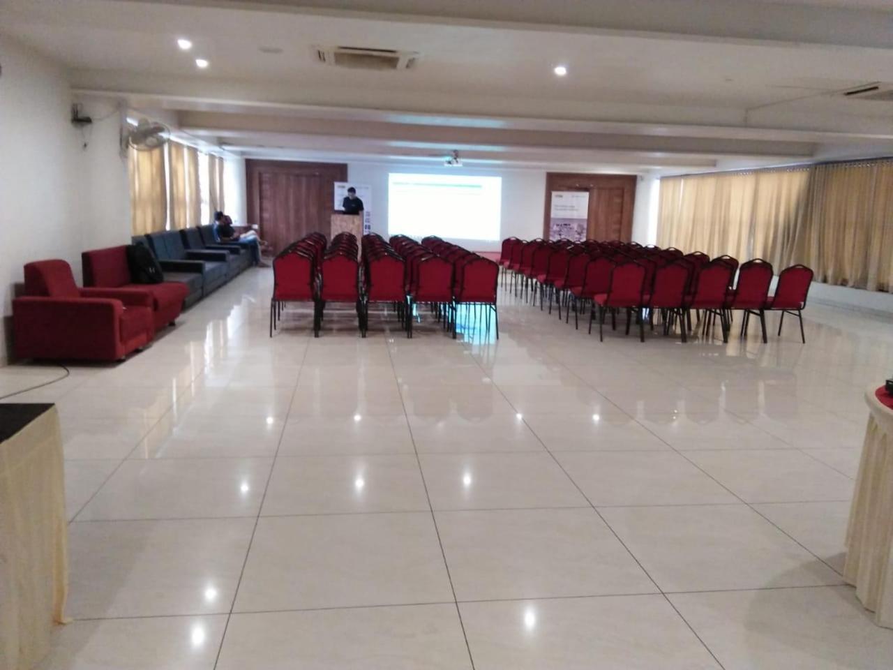 The Grand Vardhman Hotel Morbi Экстерьер фото