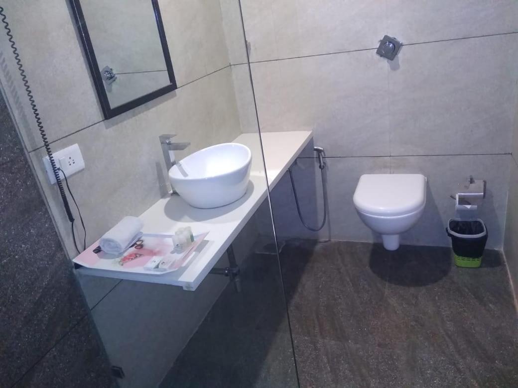 The Grand Vardhman Hotel Morbi Экстерьер фото